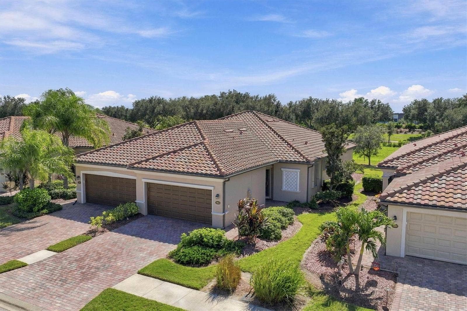 19946 BENISSIMO DRIVE, Venice, FL 34293 Aerial Front of Villa