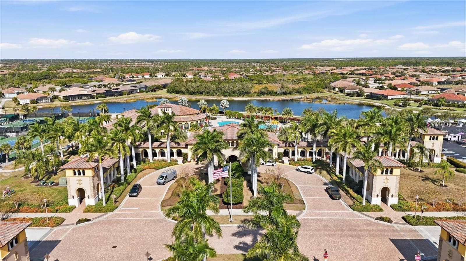 19946 BENISSIMO DRIVE, Venice, FL 34293 Aerial of Gran Paradiso Clubhouse & Grounds
