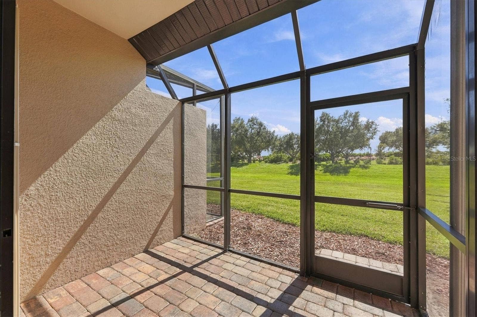 19946 BENISSIMO DRIVE, Venice, FL 34293 Screened Lanai with Preserve View