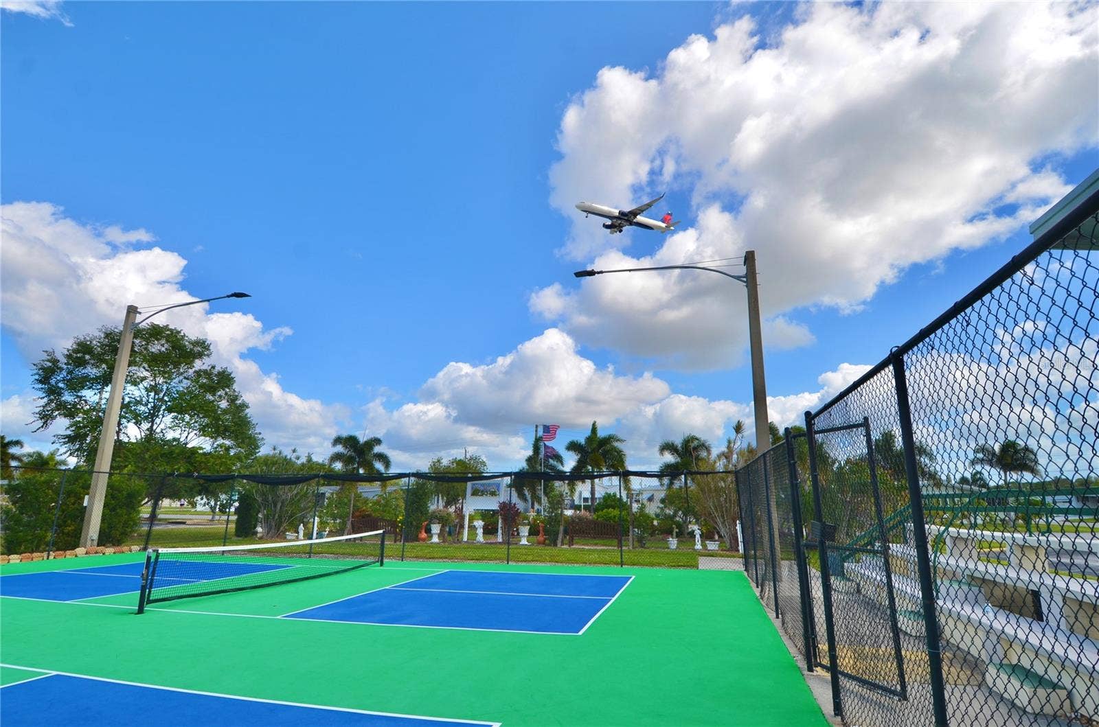 4806 WINGED FOOT AVENUE, Sarasota, FL 34234 Community Pickleball Courts