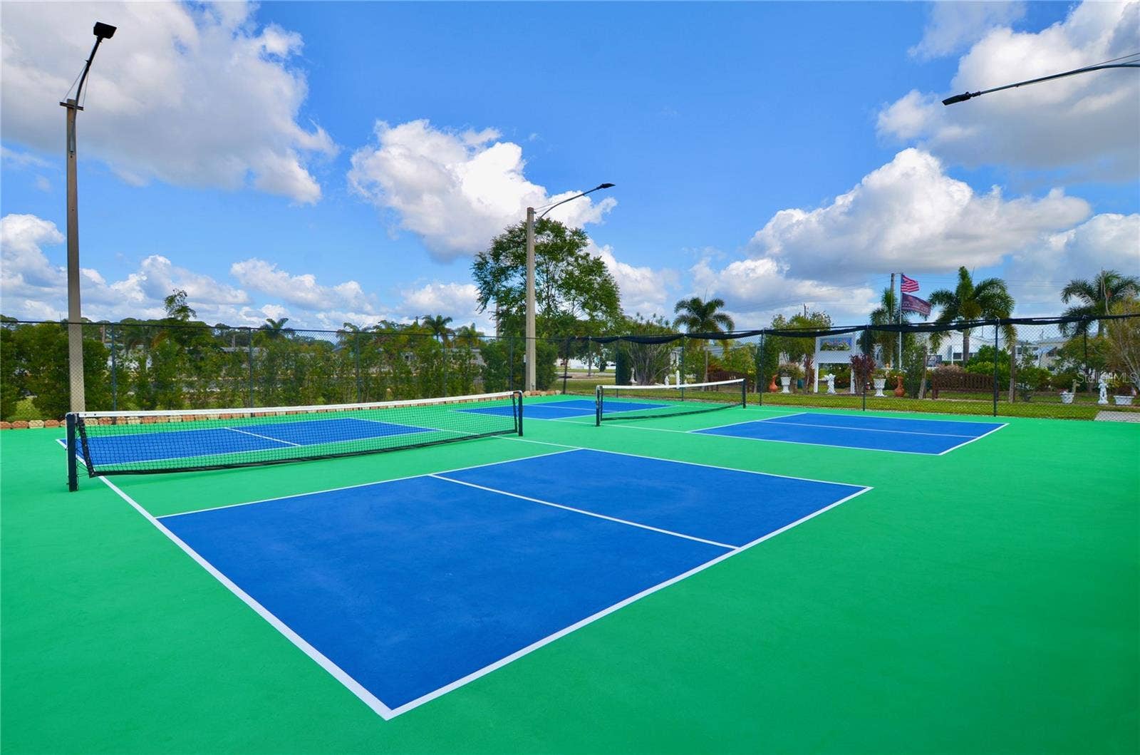 4806 WINGED FOOT AVENUE, Sarasota, FL 34234 Community Pickleball Courts