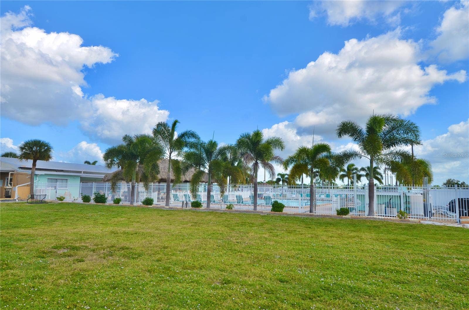 4806 WINGED FOOT AVENUE, Sarasota, FL 34234 Community Pool