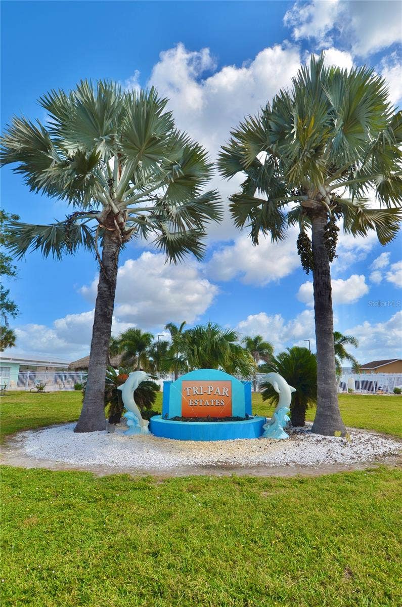 4806 WINGED FOOT AVENUE, Sarasota, FL 34234 Community Sign