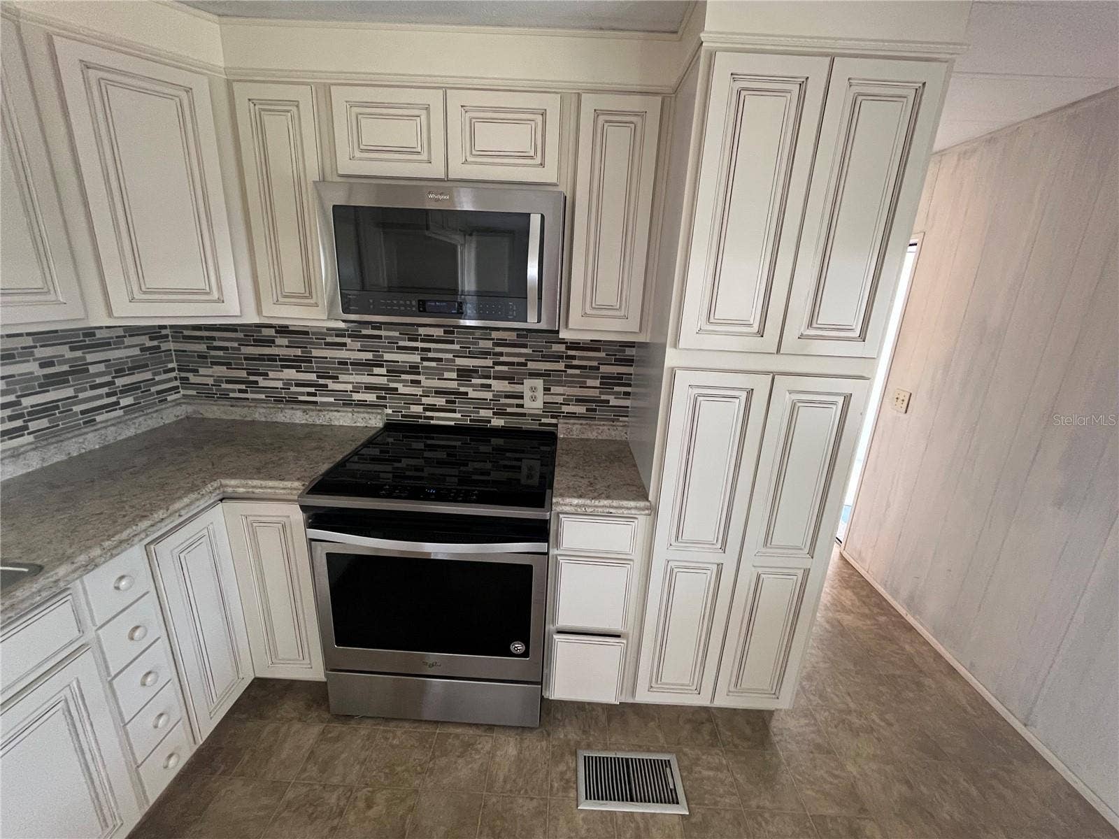 724 LOCARNO DRIVE, Venice, FL 34285
