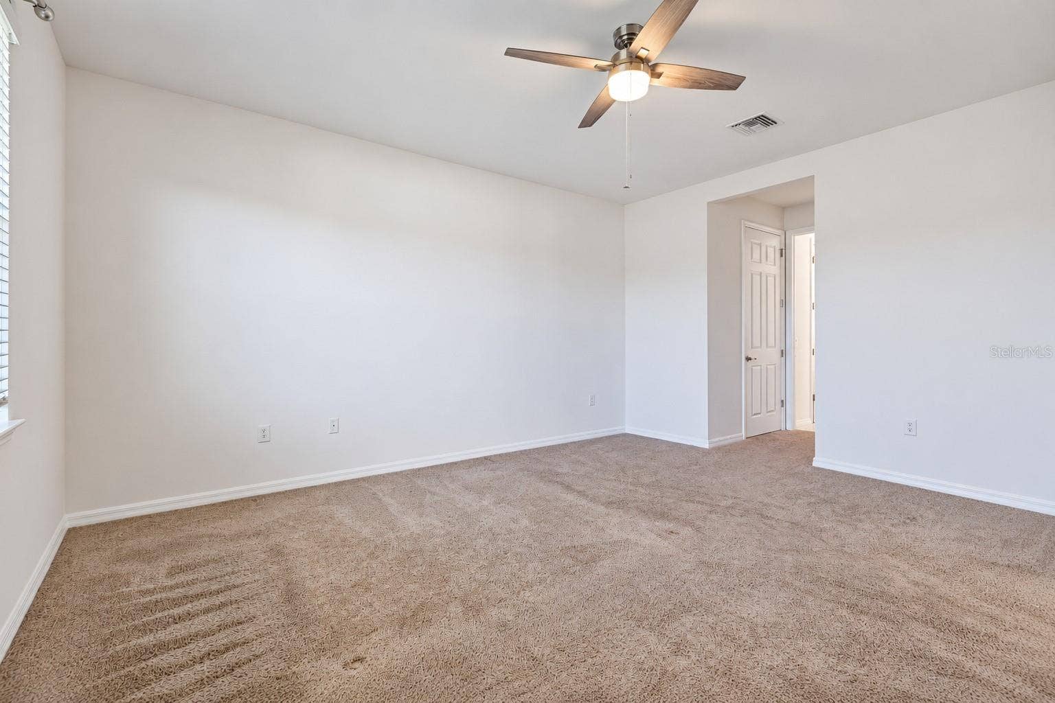 20846 FETTERBUSH PLACE, Venice, FL 34293 Empty primary bedroom