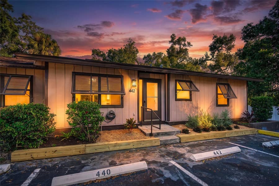 Property photo for 442 N JEFFERSON AVENUE, Sarasota, FL