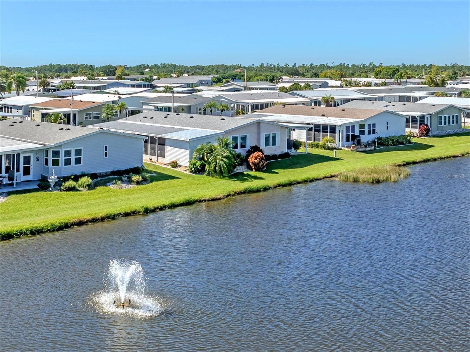 492 SCHOONER STREET, North Port, FL 34287 492 SCHOONER STREET, North Port, FL 34287