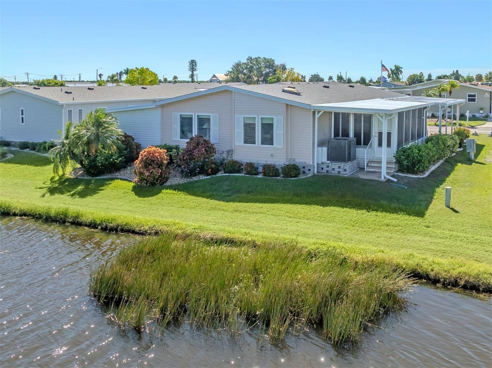 492 SCHOONER STREET, North Port, FL 34287 492 SCHOONER STREET, North Port, FL 34287