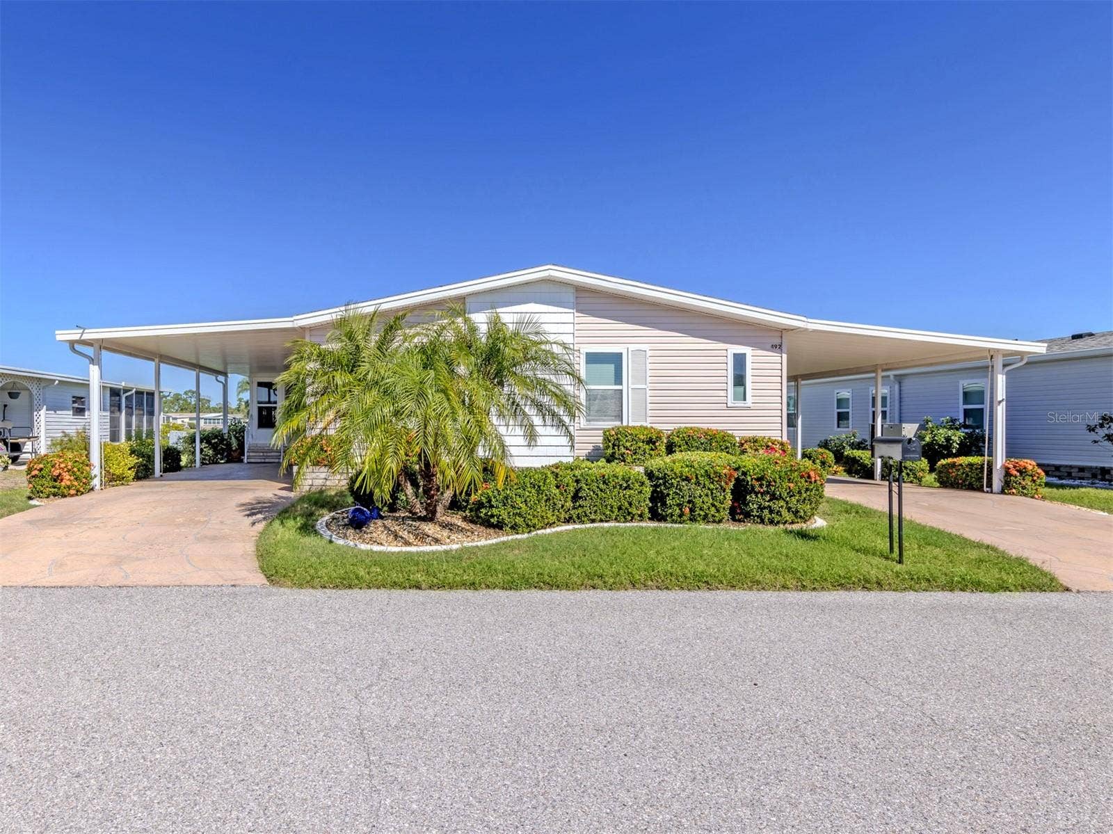 492 SCHOONER STREET, North Port, FL 34287 492 SCHOONER STREET, North Port, FL 34287