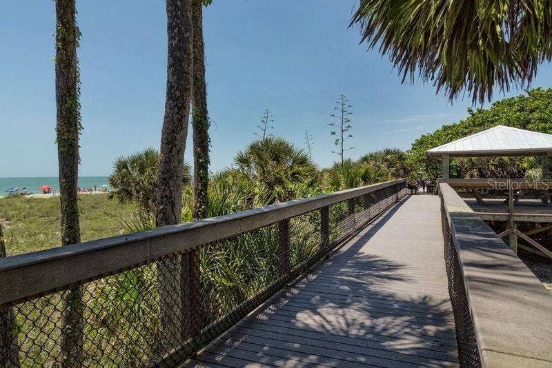 312 SUNRISE DRIVE, Nokomis, FL 34275 312 SUNRISE DRIVE, Nokomis, FL 34275