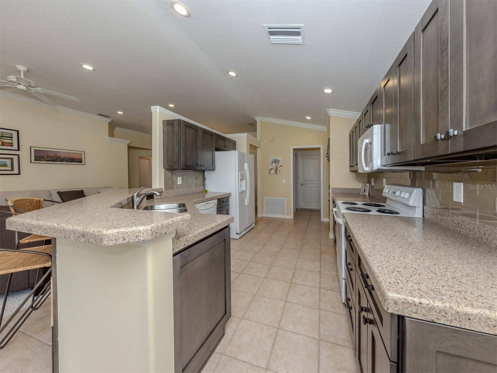 228 WETHERBY STREET, Venice, FL 34293 228 WETHERBY STREET, Venice, FL 34293