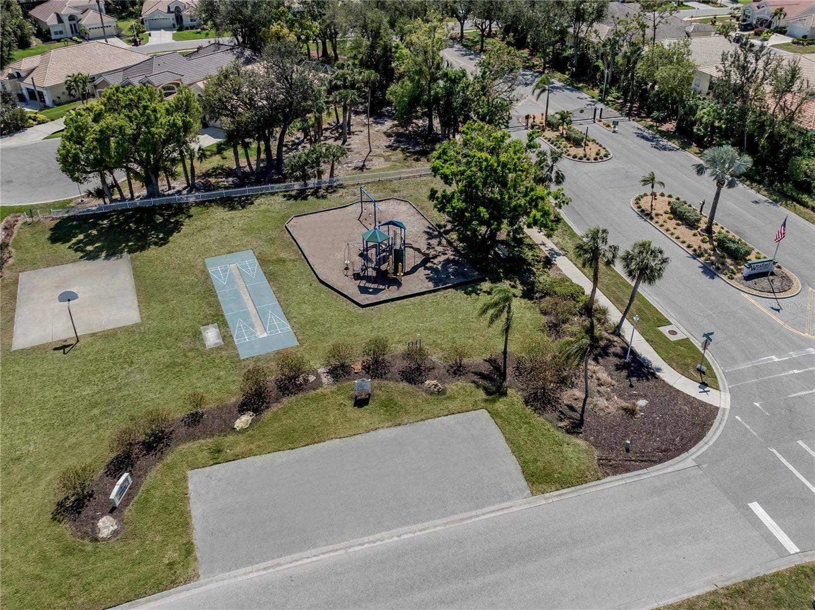 228 WETHERBY STREET, Venice, FL 34293 228 WETHERBY STREET, Venice, FL 34293
