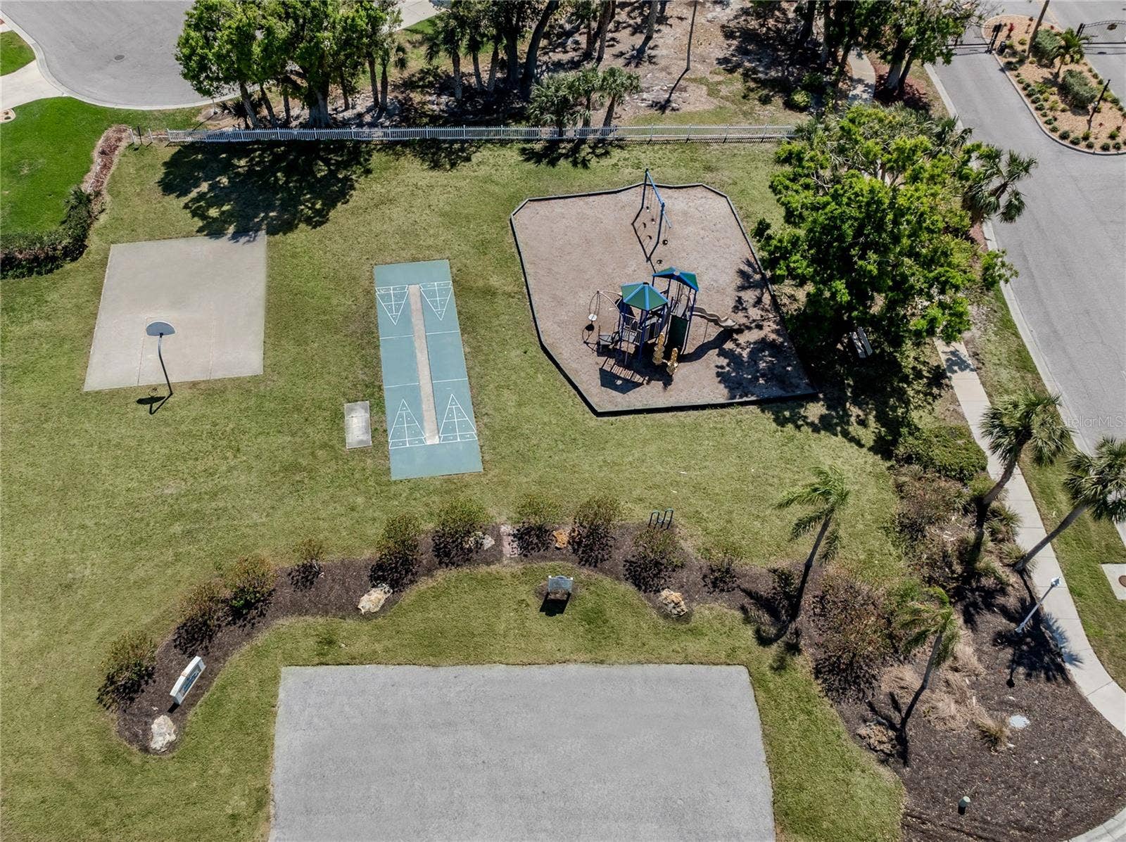 228 WETHERBY STREET, Venice, FL 34293 228 WETHERBY STREET, Venice, FL 34293
