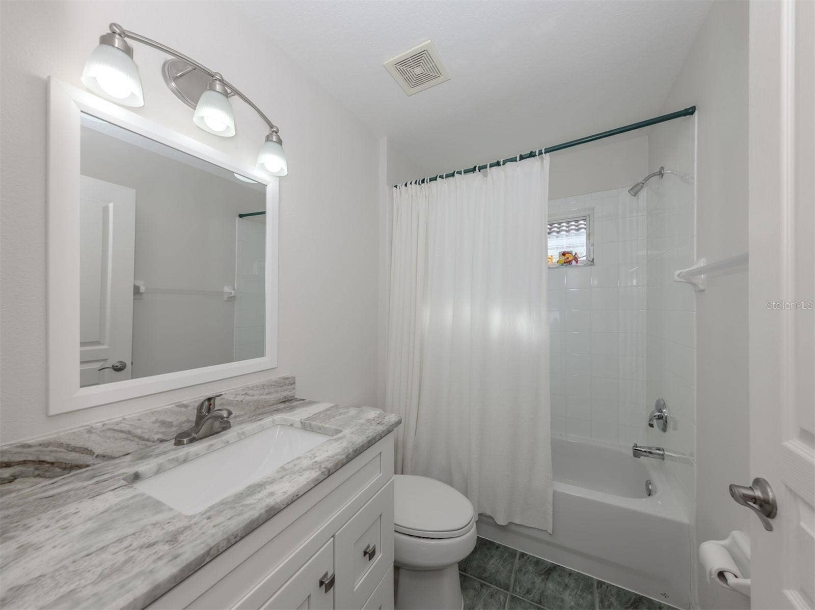 228 WETHERBY STREET, Venice, FL 34293 228 WETHERBY STREET, Venice, FL 34293