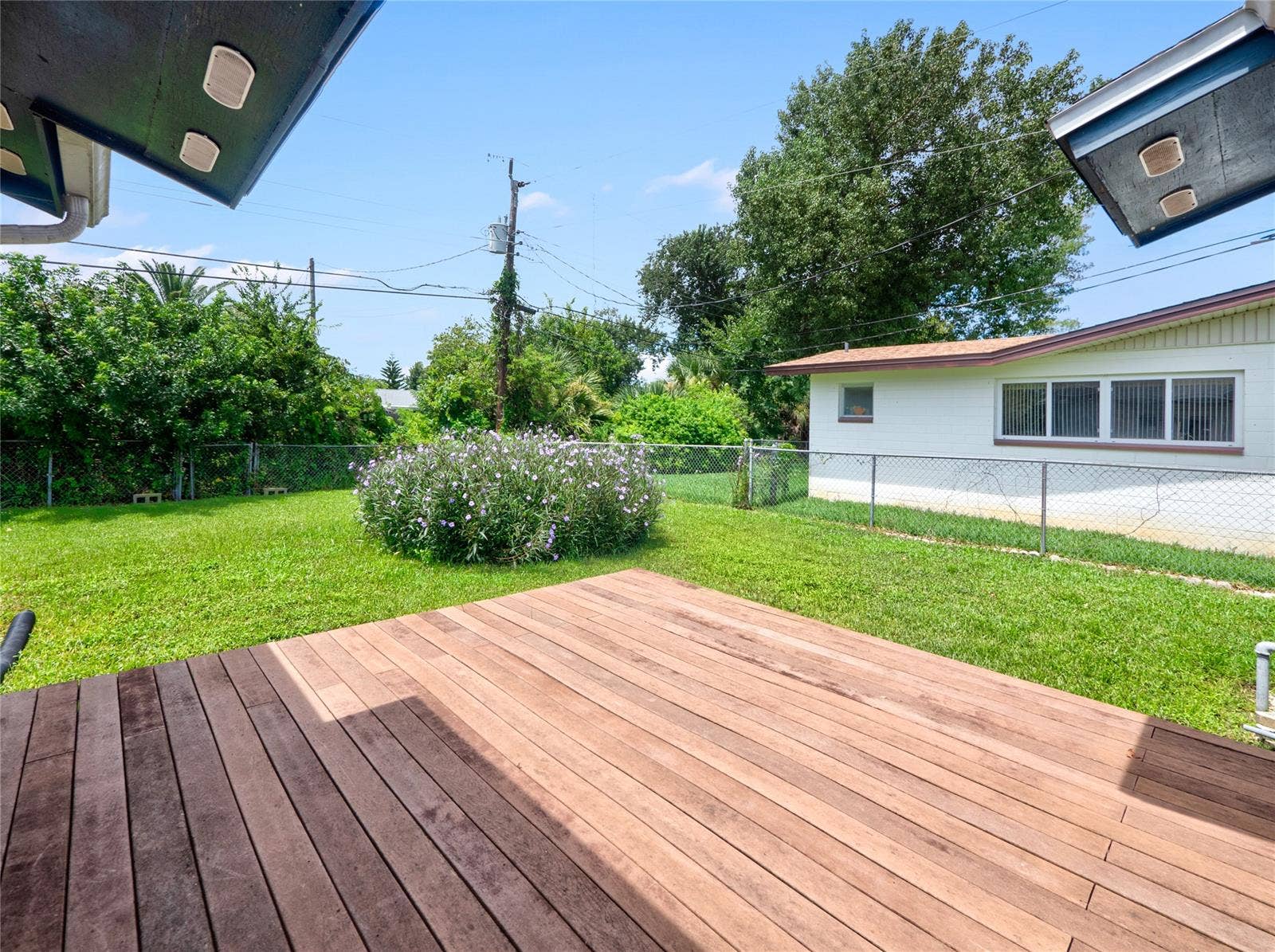 South Daytona, FL 32119 Beautiful wood composite deck - easy maintenance and long lasting!
