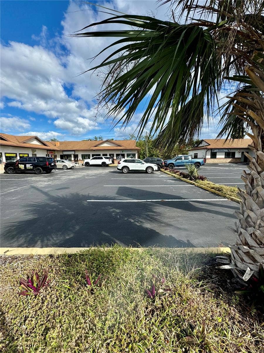 2335 S RIDGEWOOD AVENUE, South Daytona, FL 32119