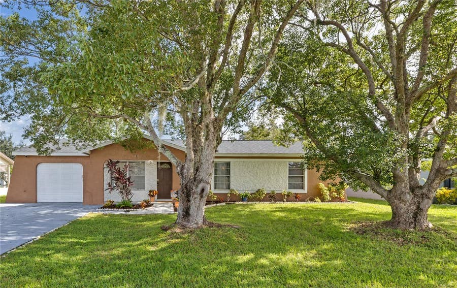Property photo for 819 NELSON DRIVE, Kissimmee, FL