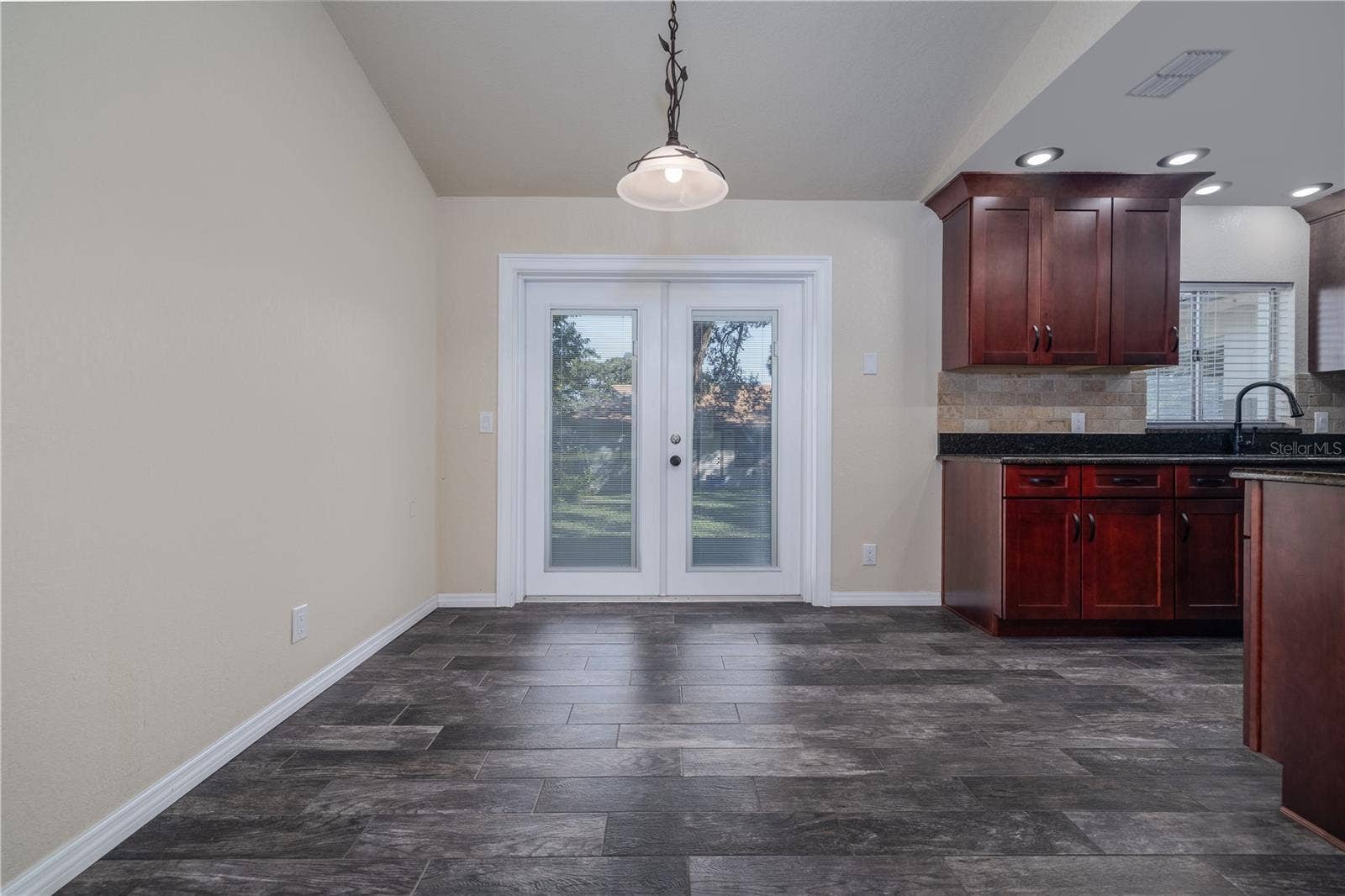 600 ENGLISH OAKS DRIVE, Port Orange, FL 32127