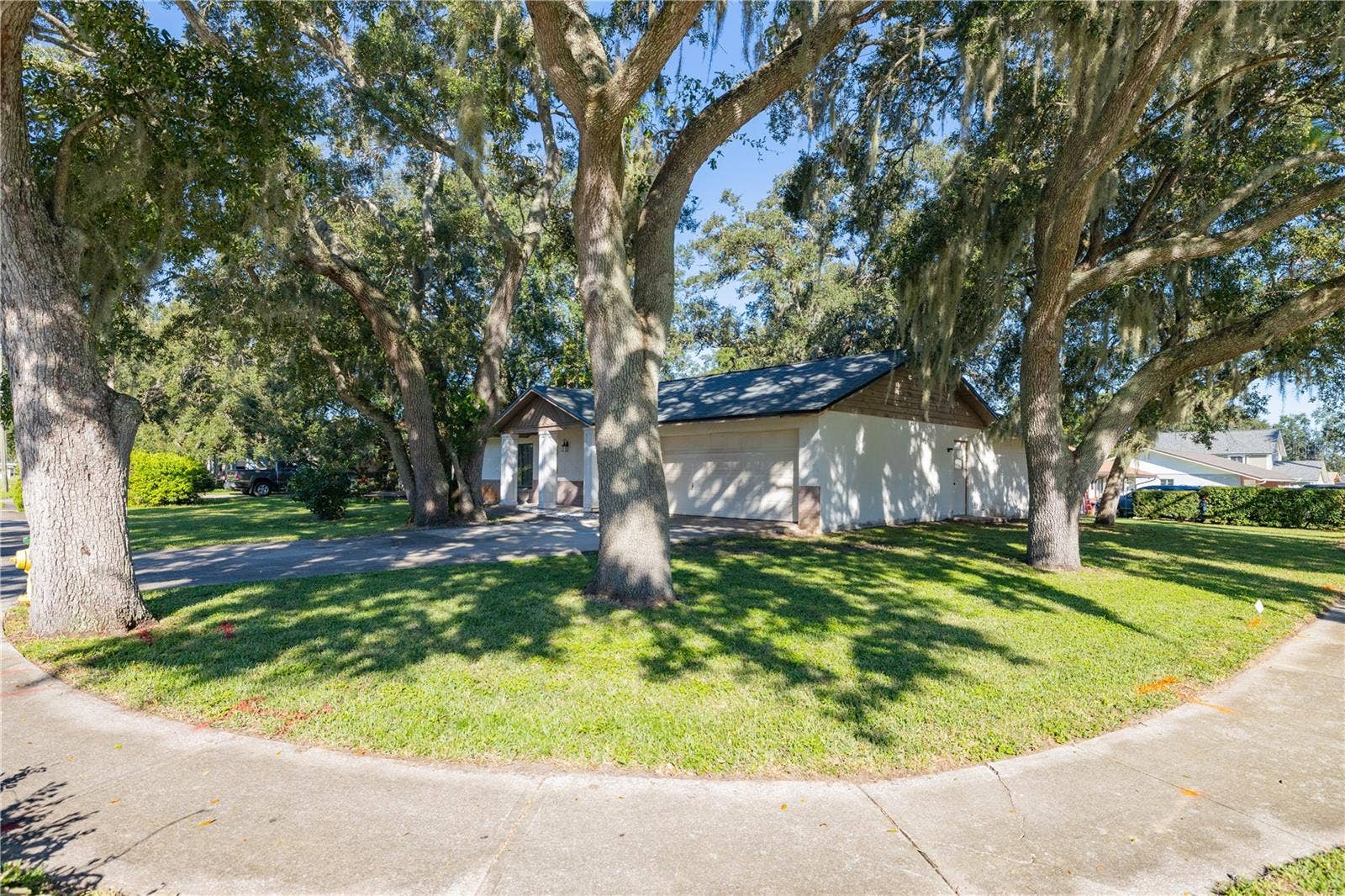 600 ENGLISH OAKS DRIVE, Port Orange, FL 32127