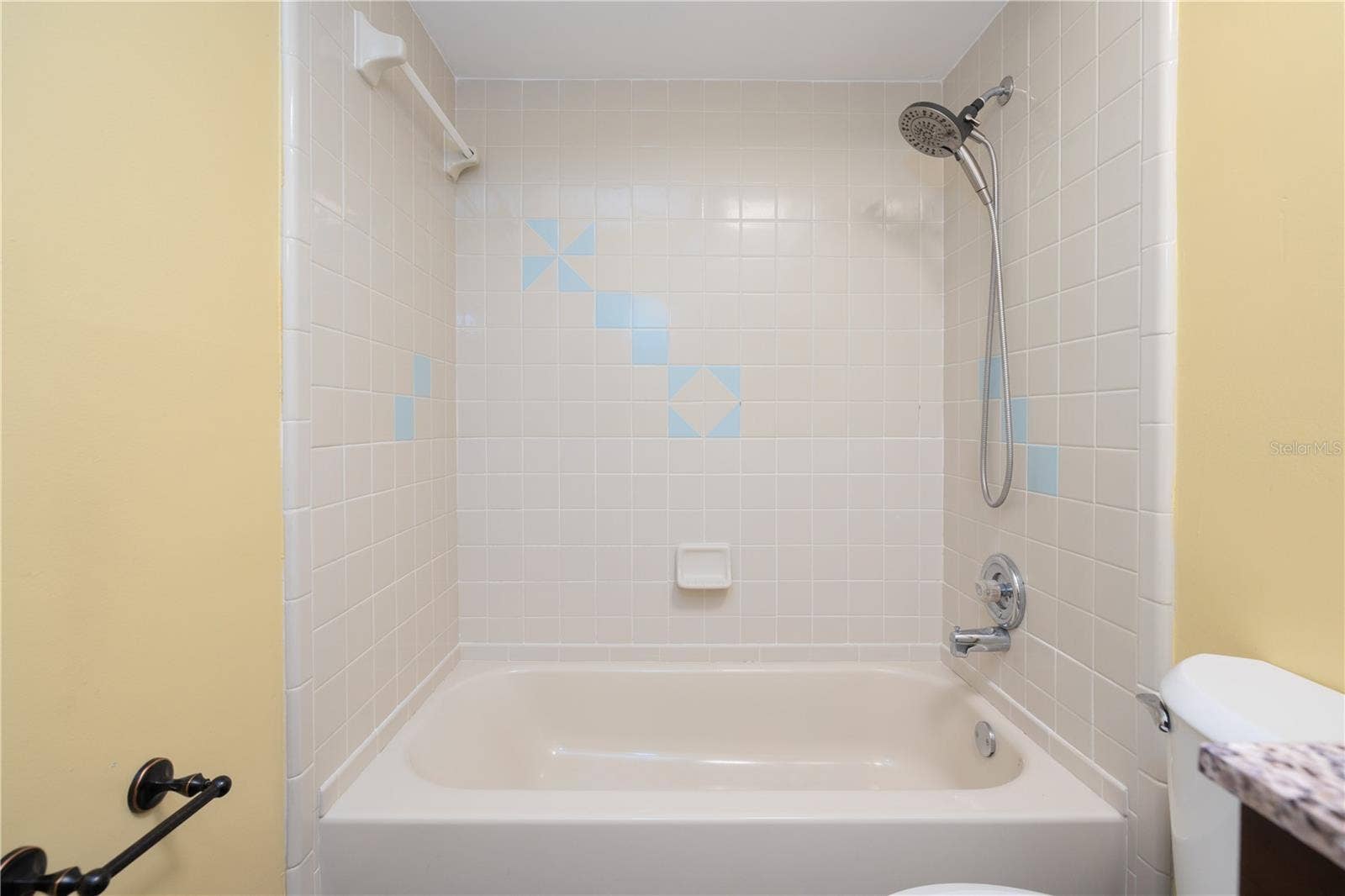 600 ENGLISH OAKS DRIVE, Port Orange, FL 32127