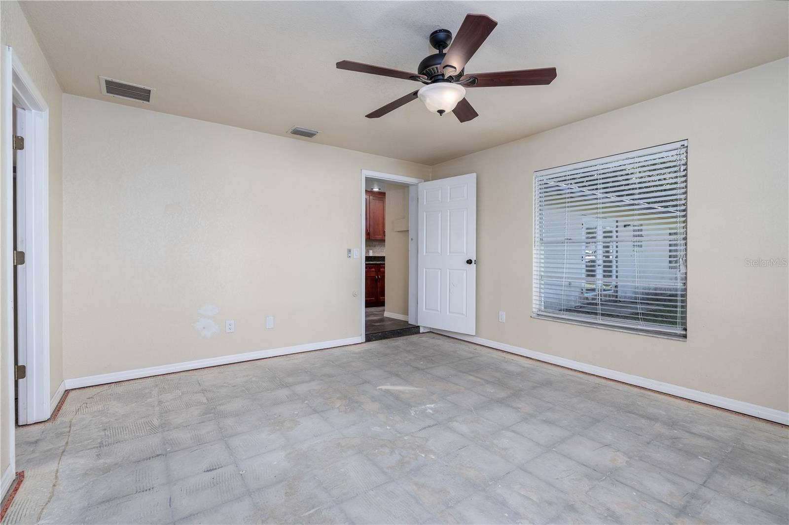 600 ENGLISH OAKS DRIVE, Port Orange, FL 32127