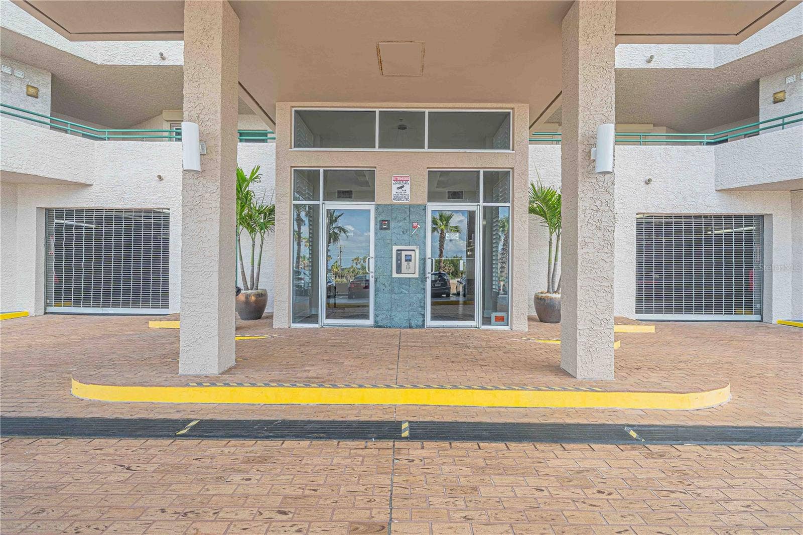 3315 S ATLANTIC AVENUE, #1707, Daytona Beach Shores, FL 32118 3315 S ATLANTIC AVENUE, #1707, Daytona Beach Shores, FL 32118