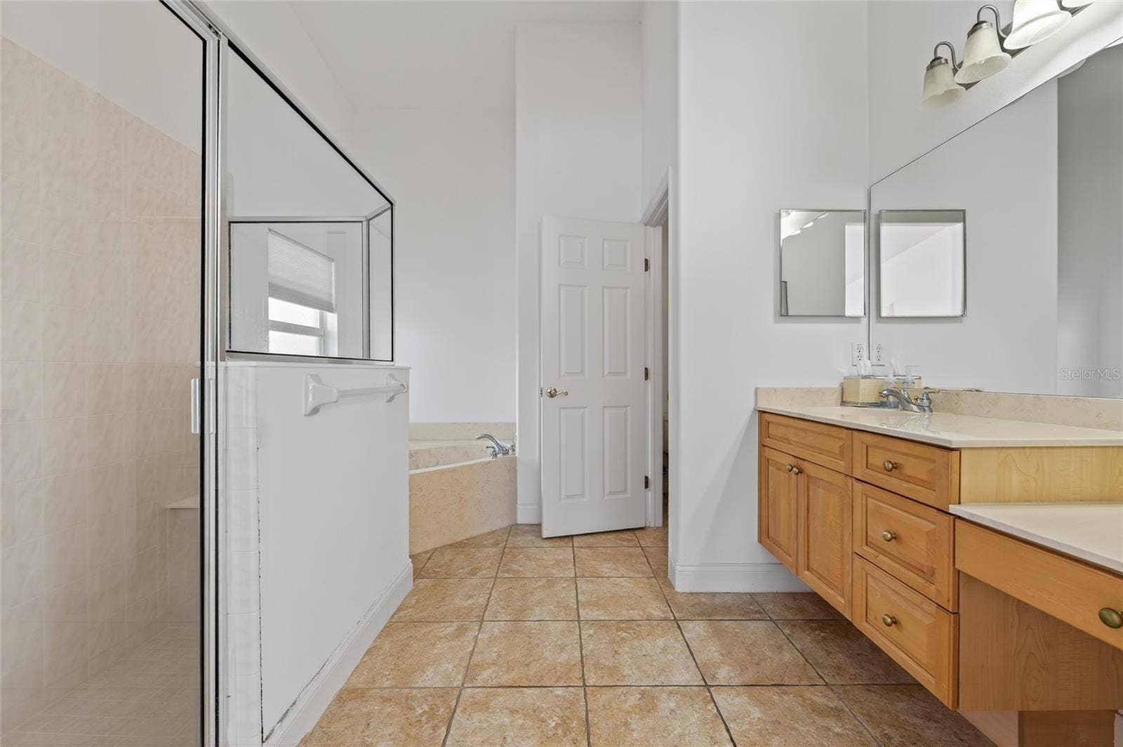 5415 SWORDFERN COURT, Port Orange, FL 32128 Owners Bath