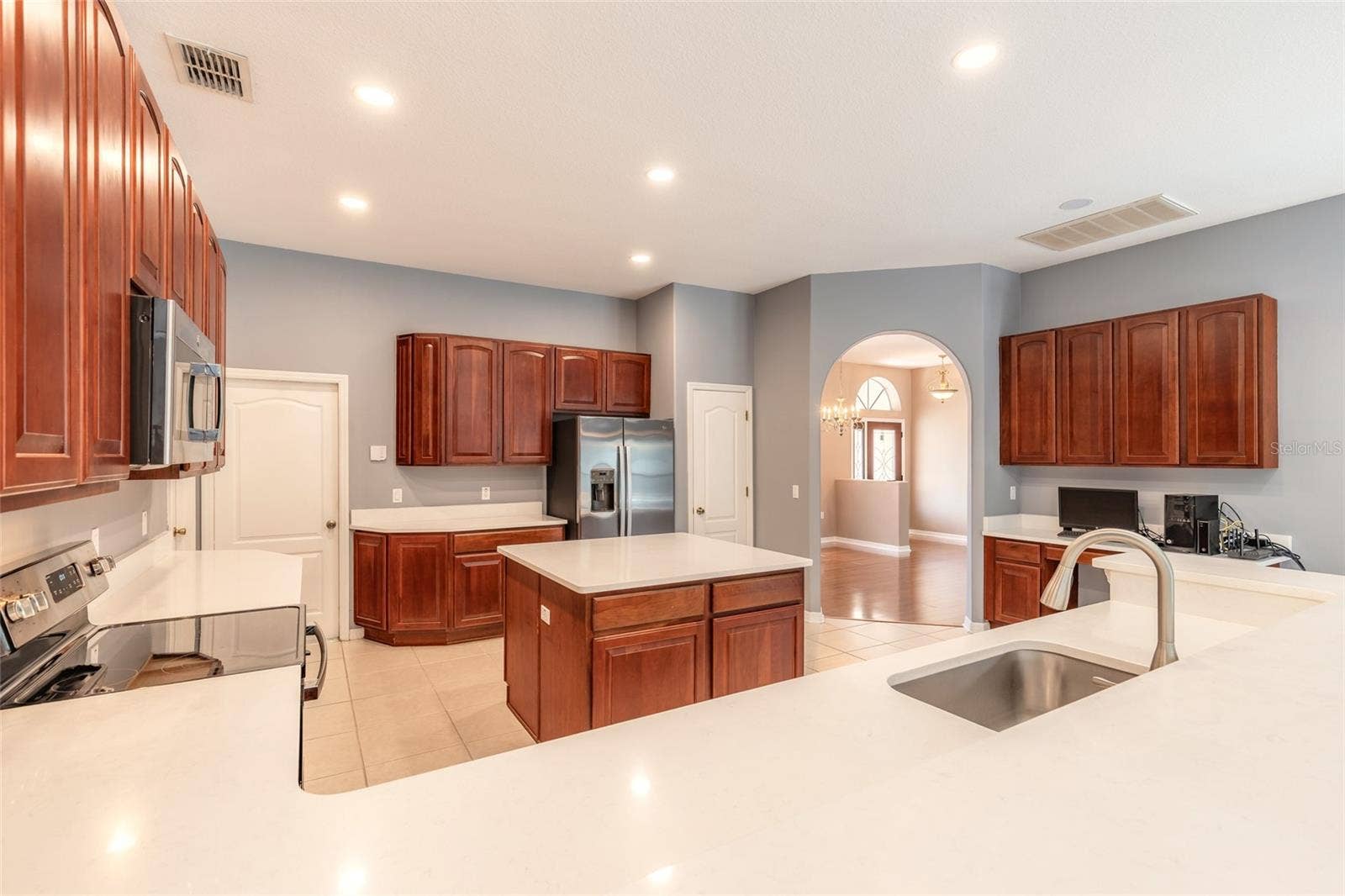 Kitchen Bar Area