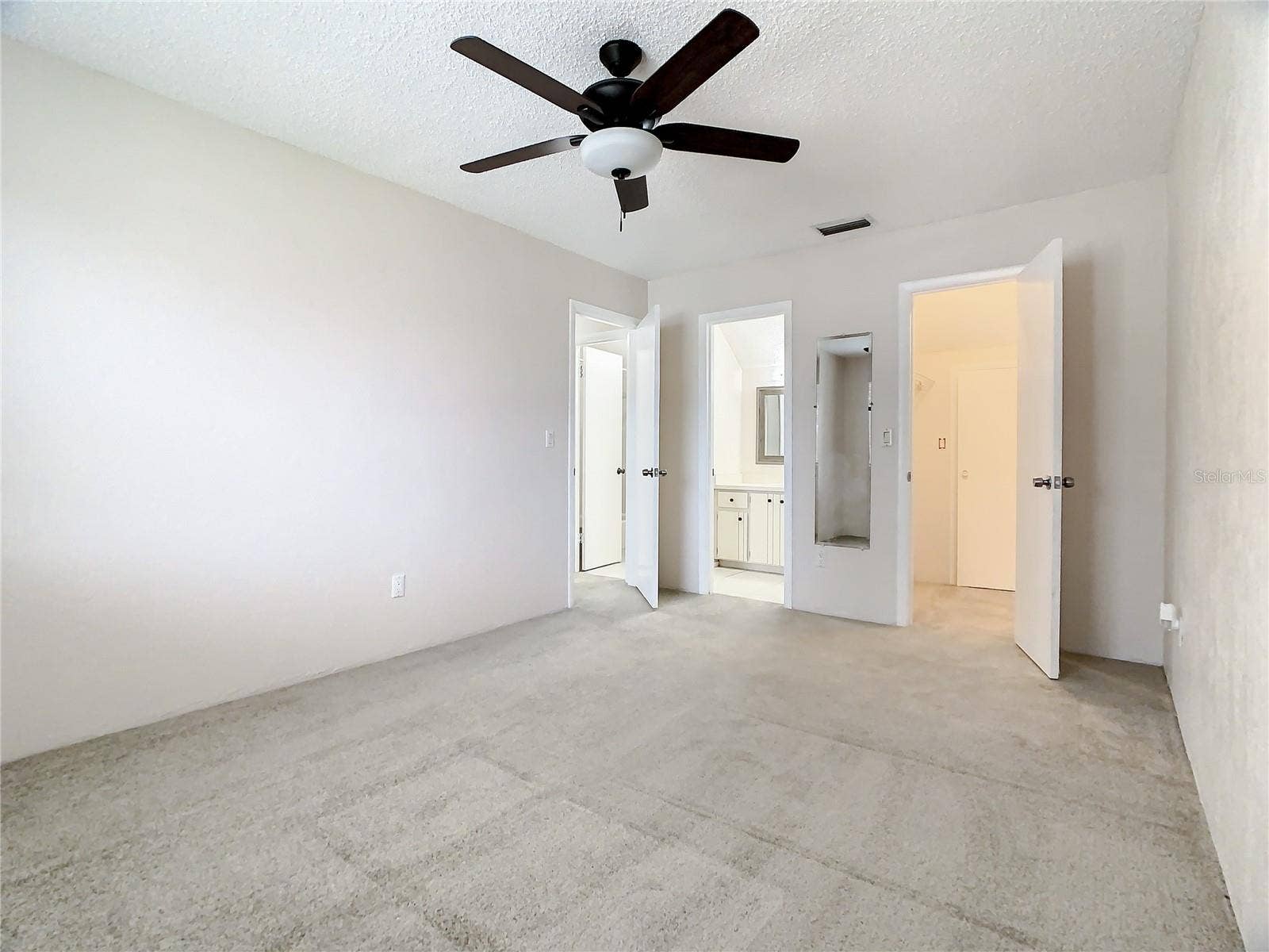 232 N RIDGEWOOD AVENUE, #G41, Edgewater, FL 32132 232 N RIDGEWOOD AVENUE, #G41, Edgewater, FL 32132