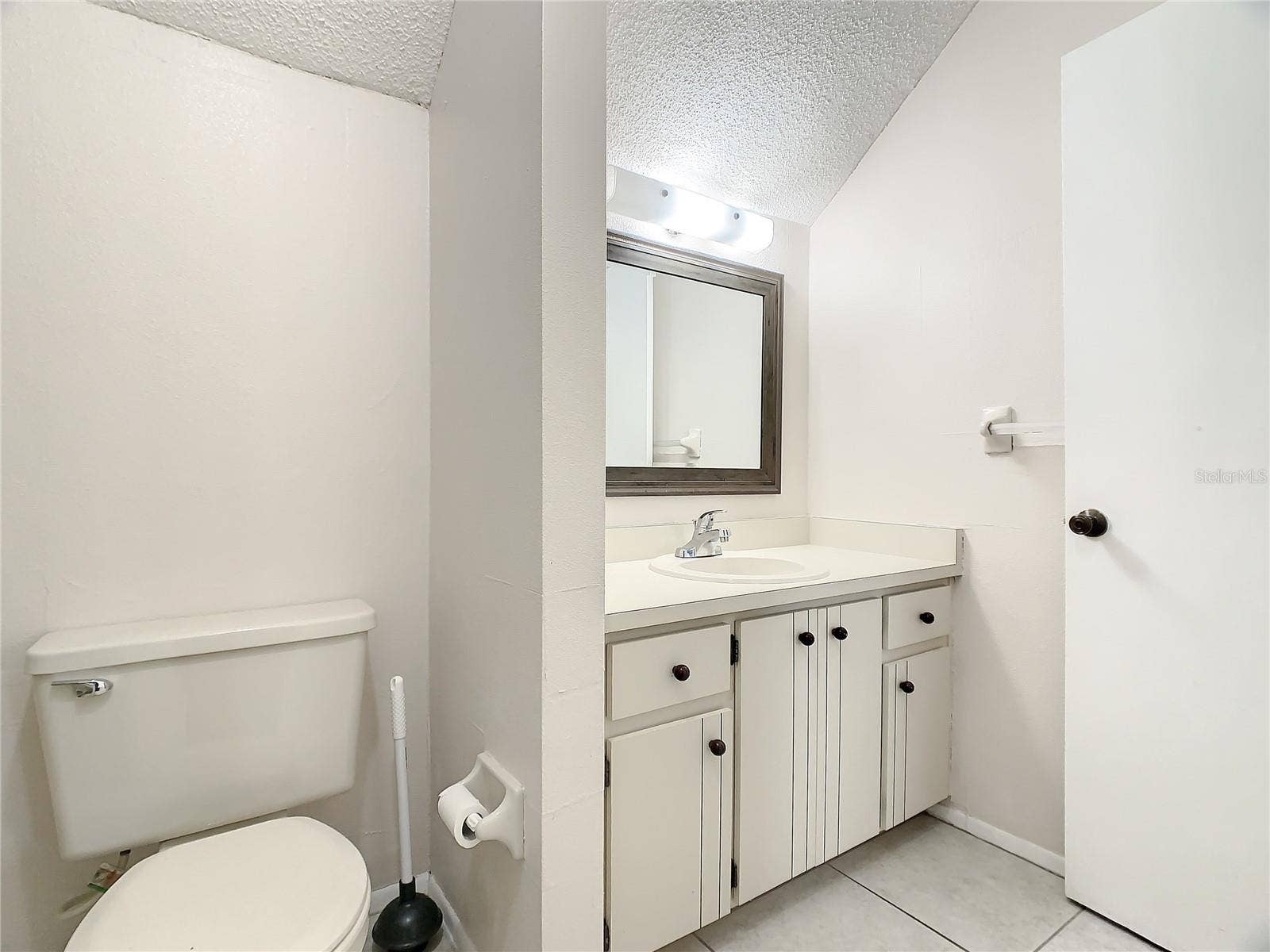 232 N RIDGEWOOD AVENUE, #G41, Edgewater, FL 32132 232 N RIDGEWOOD AVENUE, #G41, Edgewater, FL 32132