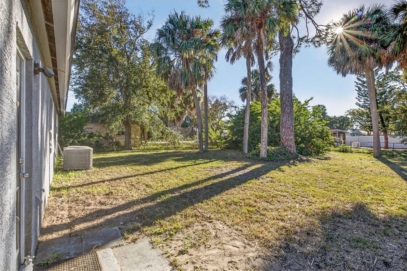 1806 JAMES STREET, South Daytona, FL 32119 1806 JAMES STREET, South Daytona, FL 32119