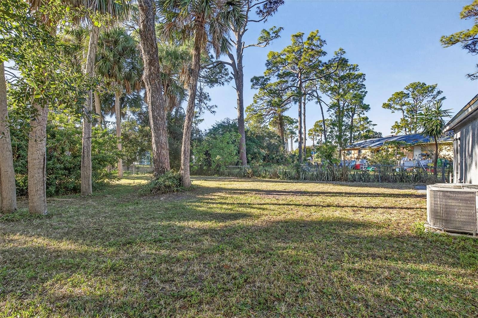1806 JAMES STREET, South Daytona, FL 32119 1806 JAMES STREET, South Daytona, FL 32119