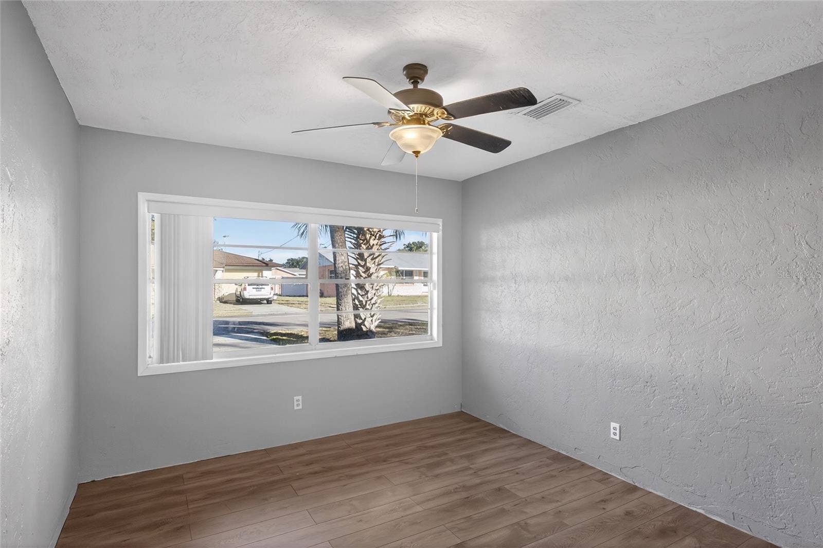 1806 JAMES STREET, South Daytona, FL 32119 1806 JAMES STREET, South Daytona, FL 32119