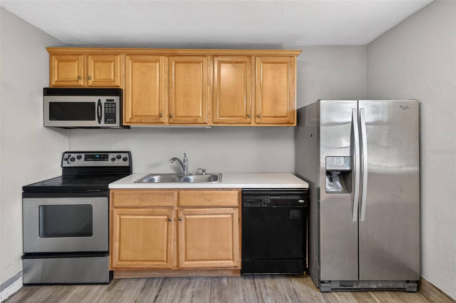 1806 JAMES STREET, South Daytona, FL 32119 1806 JAMES STREET, South Daytona, FL 32119