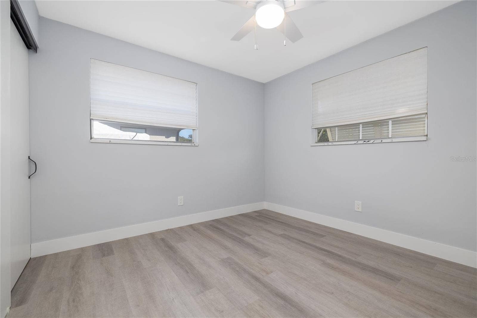 692 GASLIGHT DRIVE, South Daytona, FL 32119