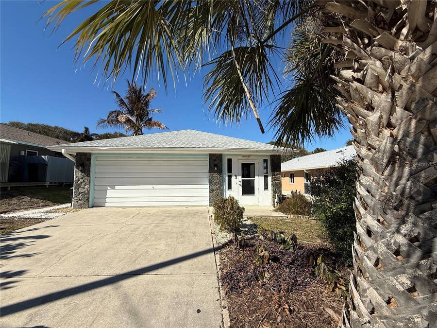 Property photo for 828 E 23RD AVENUE, New Smyrna Beach, FL