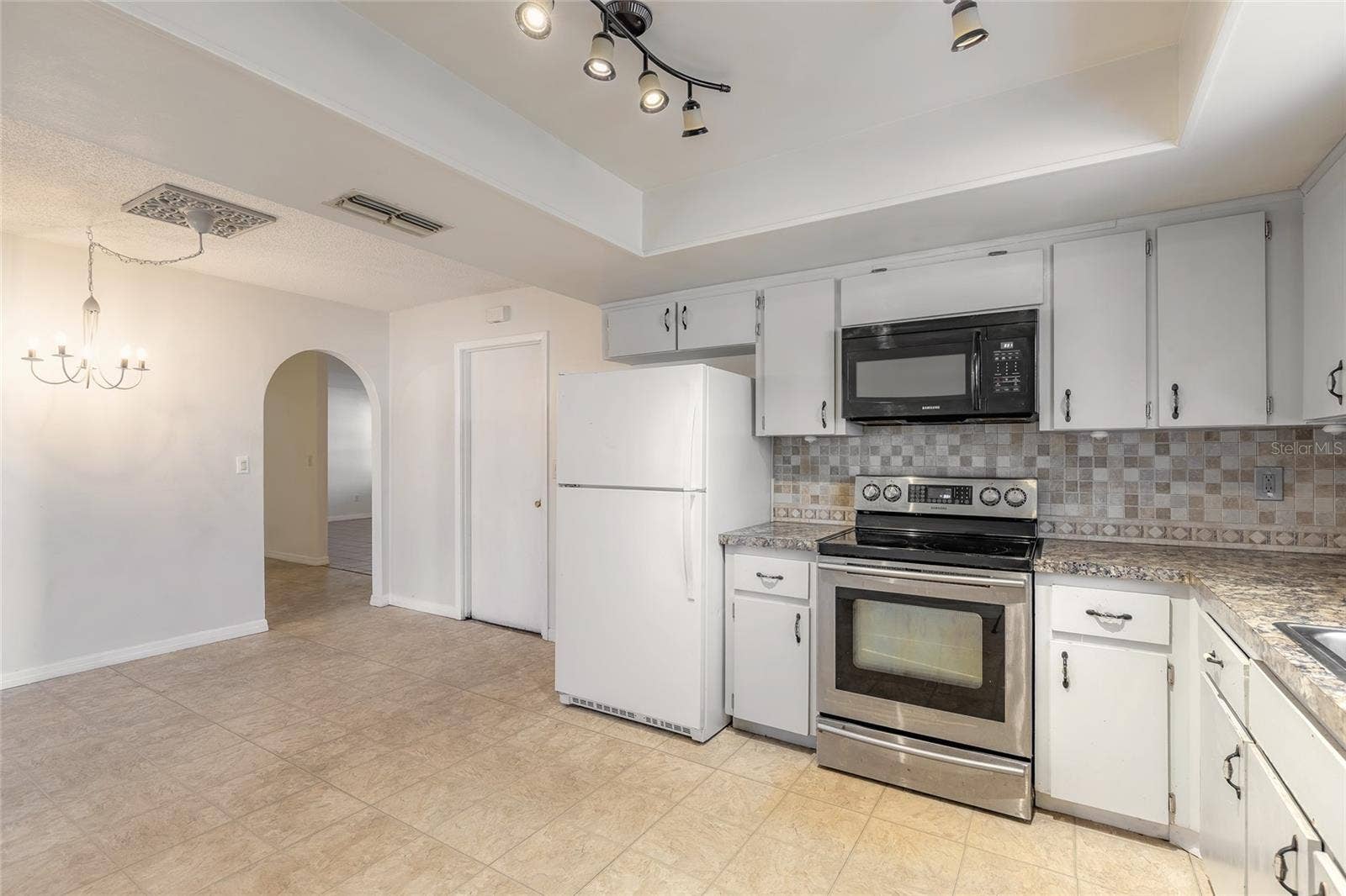 1210 MELLISA DRIVE, Port Orange, FL 32129 1210 MELLISA DRIVE, Port Orange, FL 32129