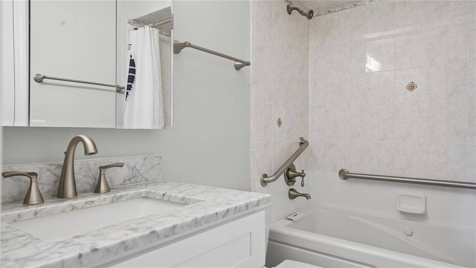 1968 RED CEDAR CIRCLE, South Daytona, FL 32119