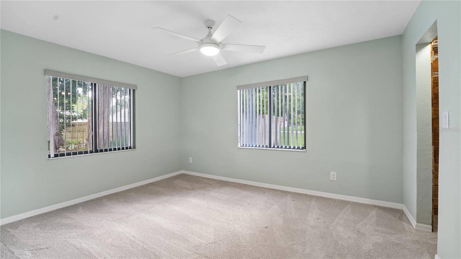 1968 RED CEDAR CIRCLE, South Daytona, FL 32119