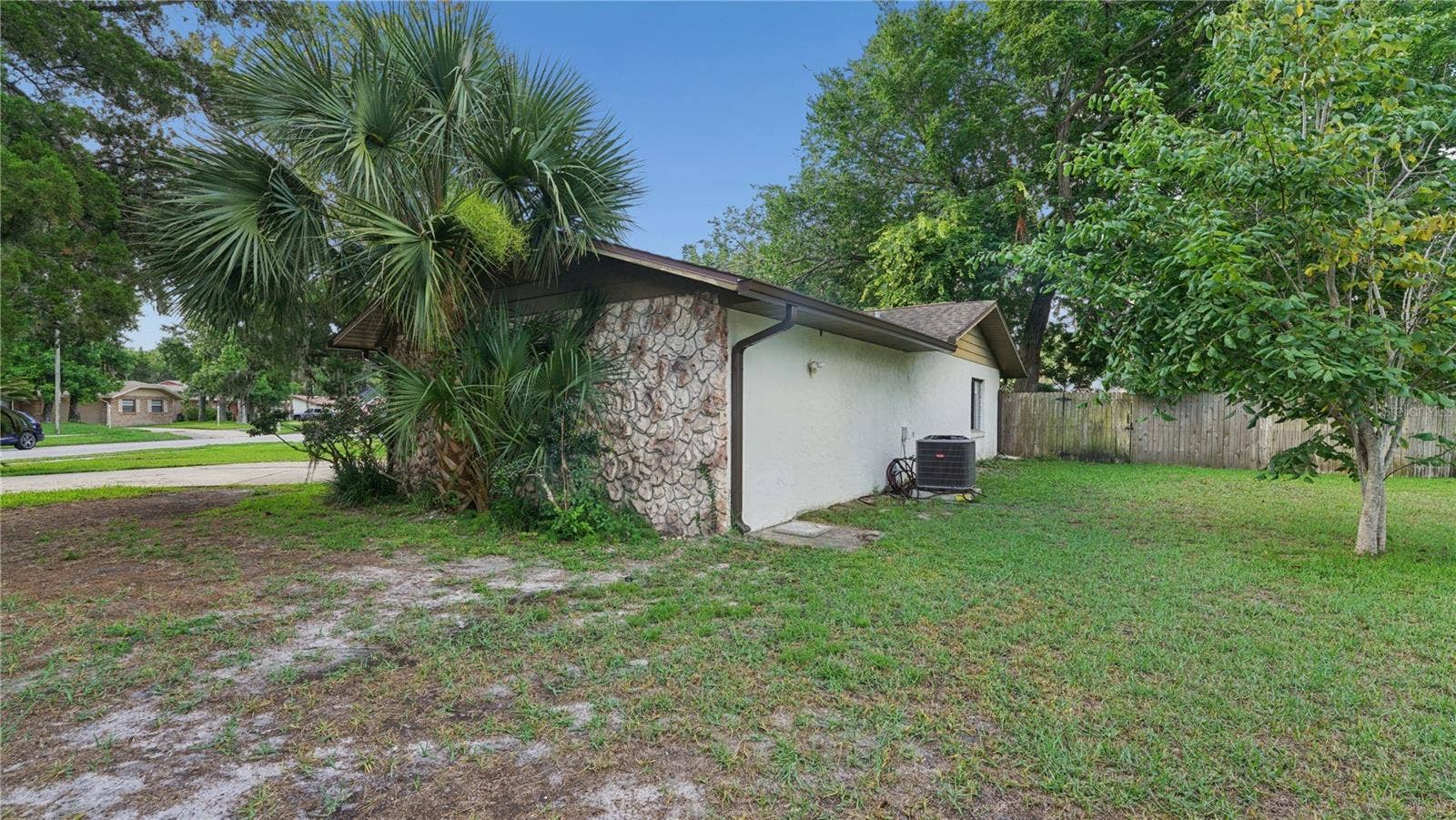 1968 RED CEDAR CIRCLE, South Daytona, FL 32119