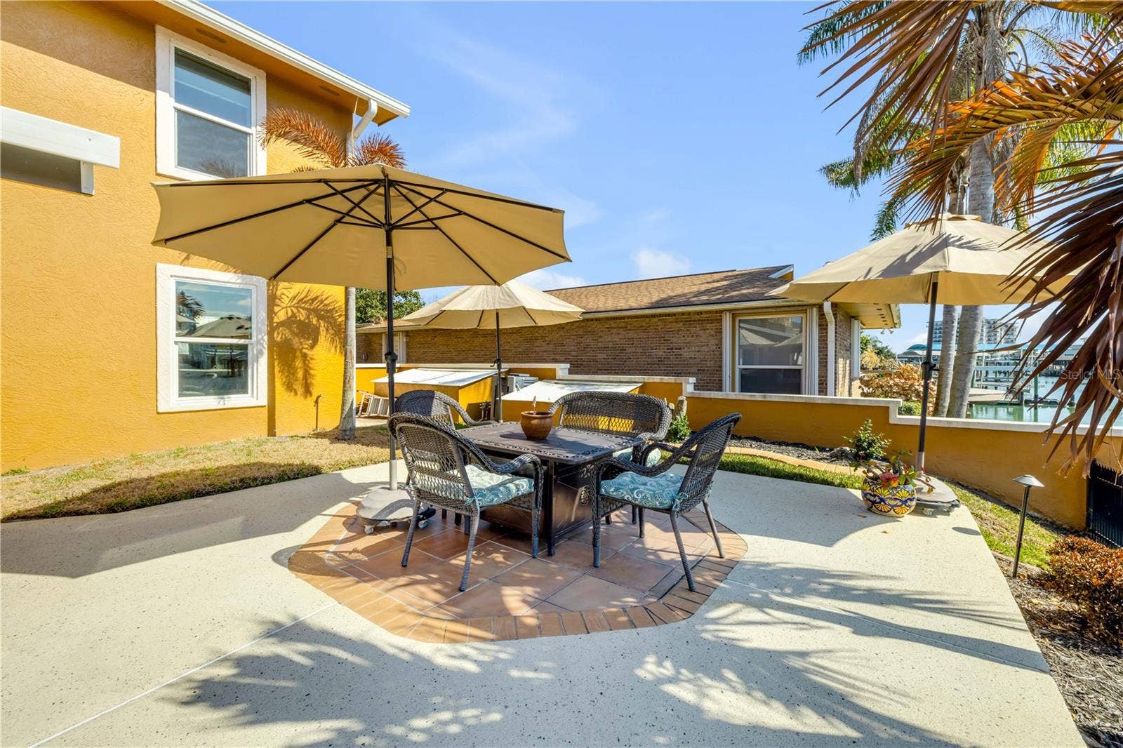 102 VIA DUOMO, New Smyrna Beach, FL 32169 102 VIA DUOMO, New Smyrna Beach, FL 32169