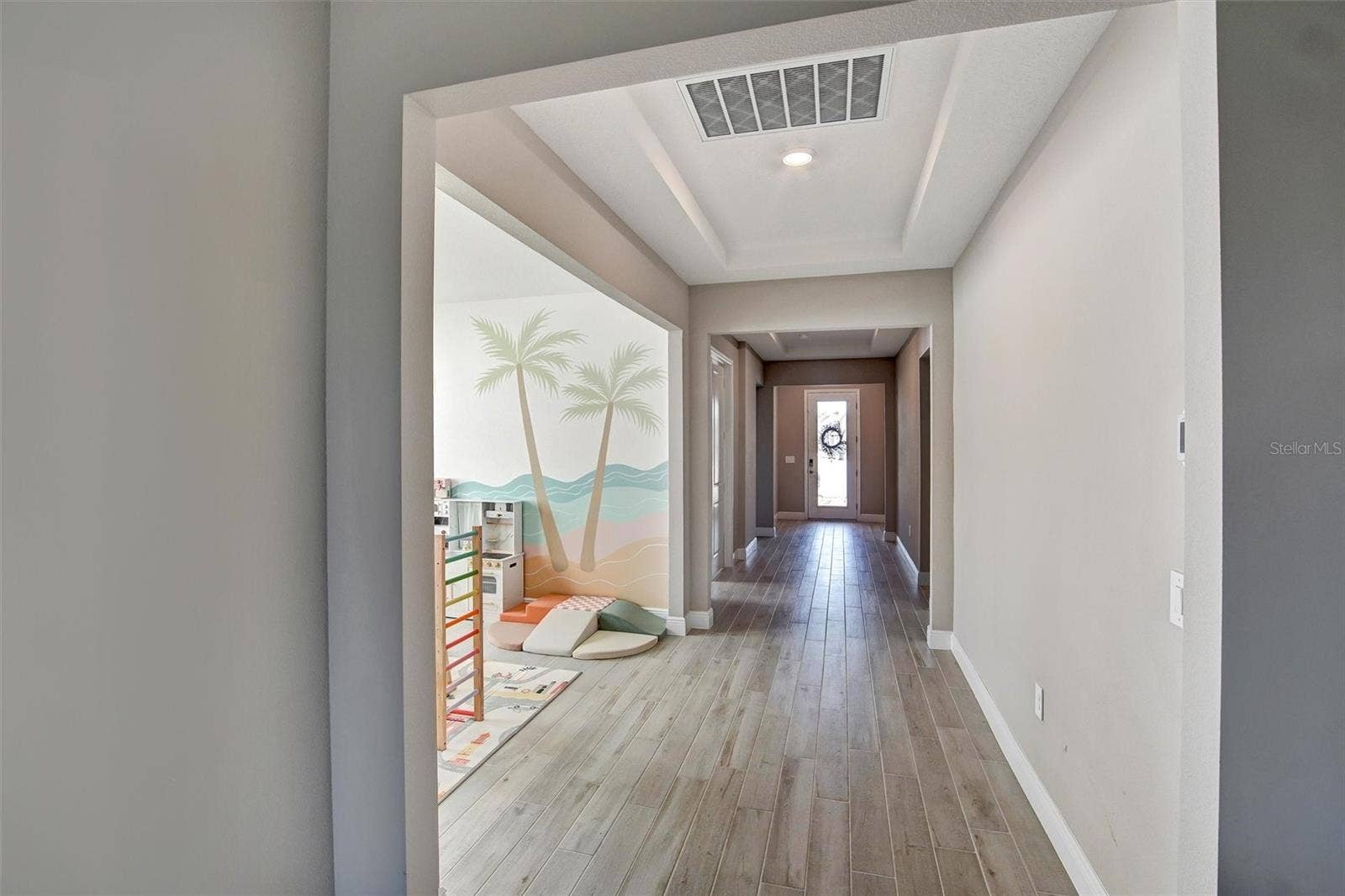 2121 DIVOT DRIVE, Daytona Beach, FL 32124 2121 DIVOT DRIVE, Daytona Beach, FL 32124