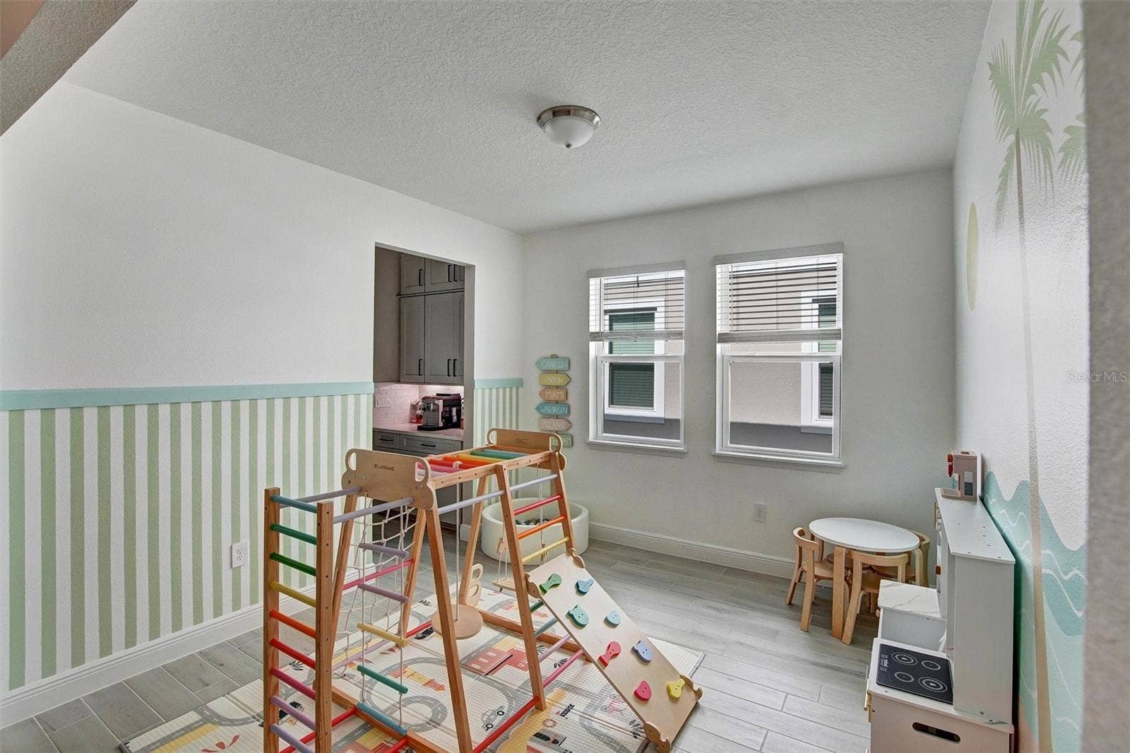 2121 DIVOT DRIVE, Daytona Beach, FL 32124 2121 DIVOT DRIVE, Daytona Beach, FL 32124