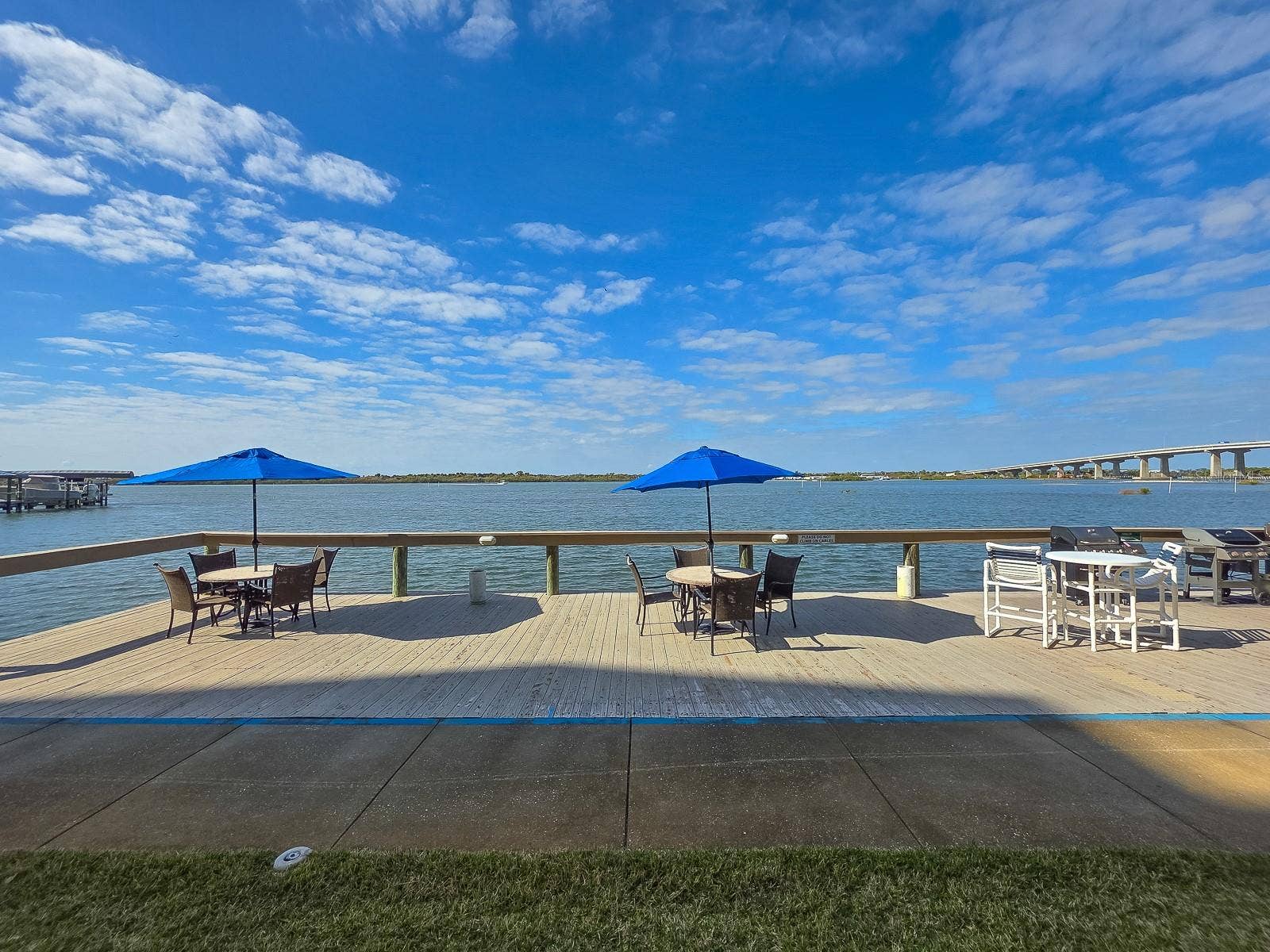 3606 S PENINSULA DRIVE, #605, Port Orange, FL 32127 Condo community BBQ and picnic area