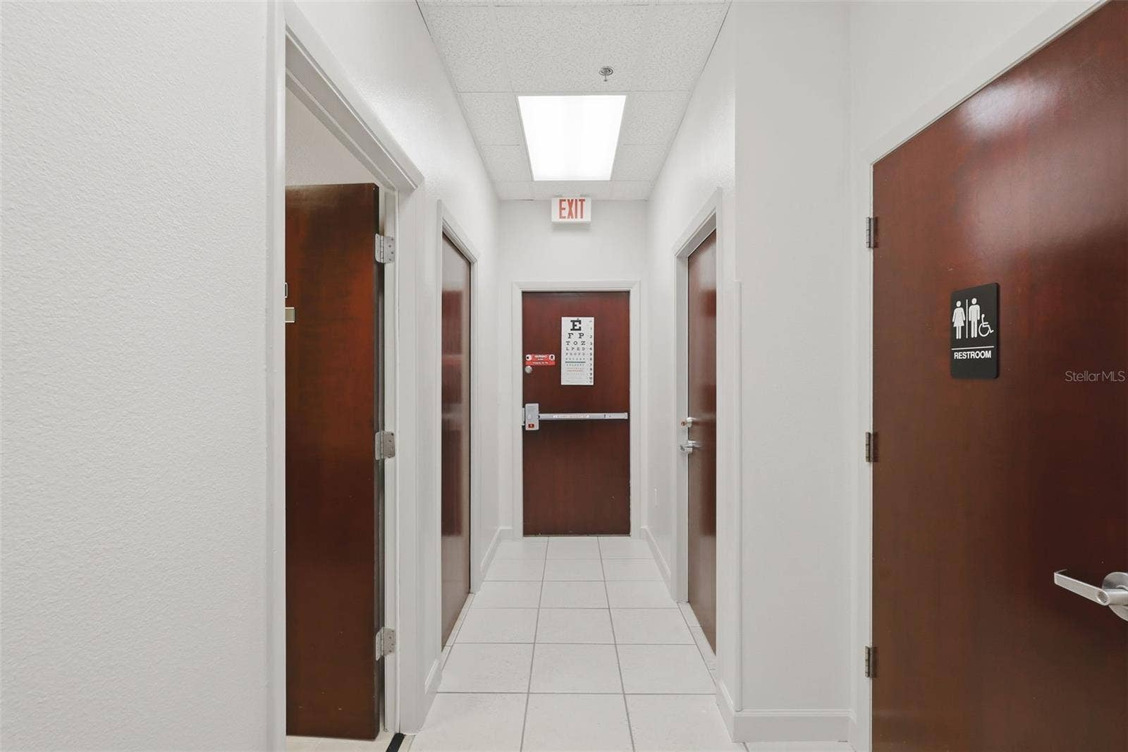 1690 DUNLAWTON AVENUE, #220, Port Orange, FL 32127 1690 DUNLAWTON AVENUE, #220, Port Orange, FL 32127