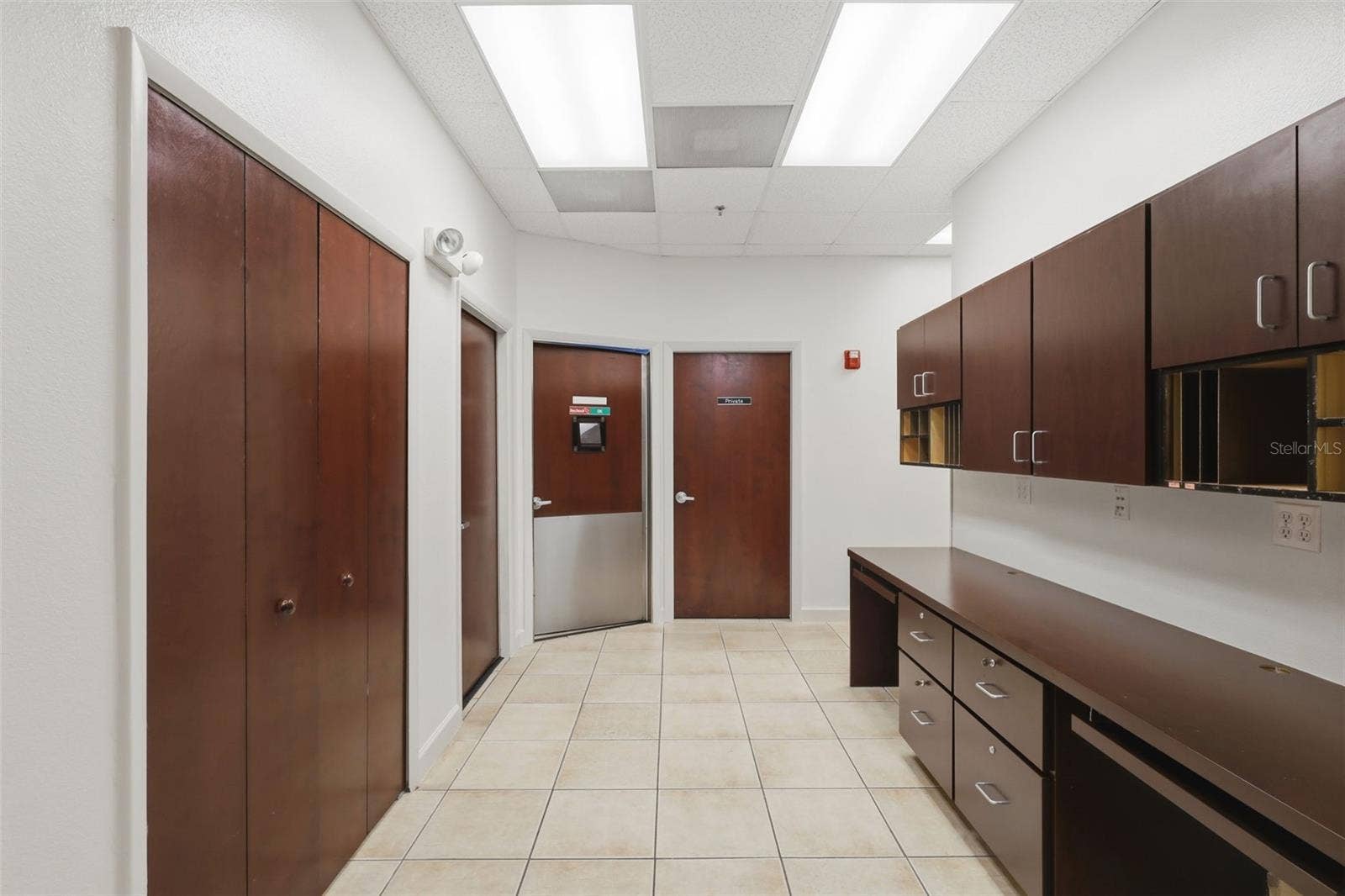 1690 DUNLAWTON AVENUE, #220, Port Orange, FL 32127 1690 DUNLAWTON AVENUE, #220, Port Orange, FL 32127