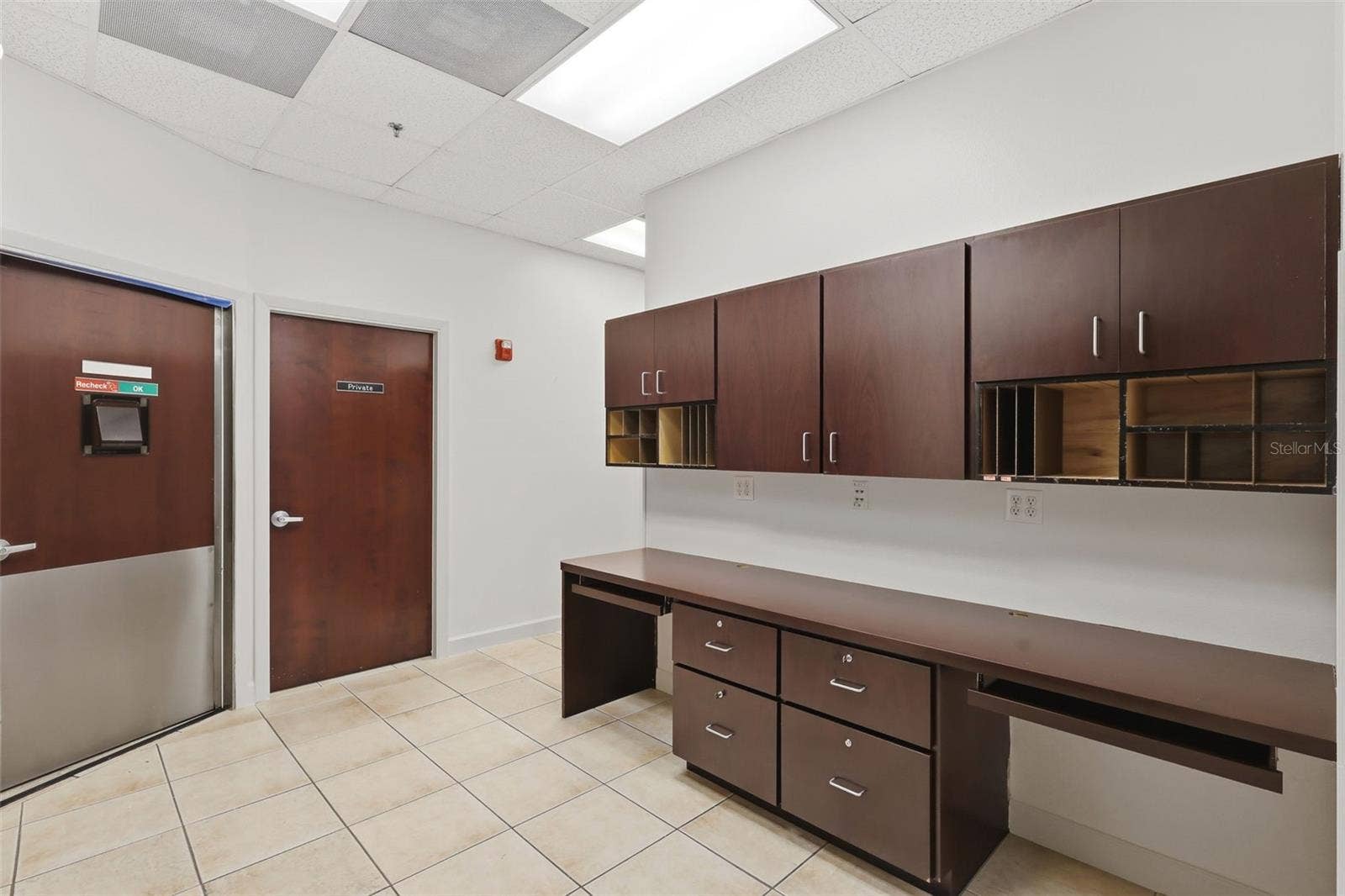 1690 DUNLAWTON AVENUE, #220, Port Orange, FL 32127 1690 DUNLAWTON AVENUE, #220, Port Orange, FL 32127