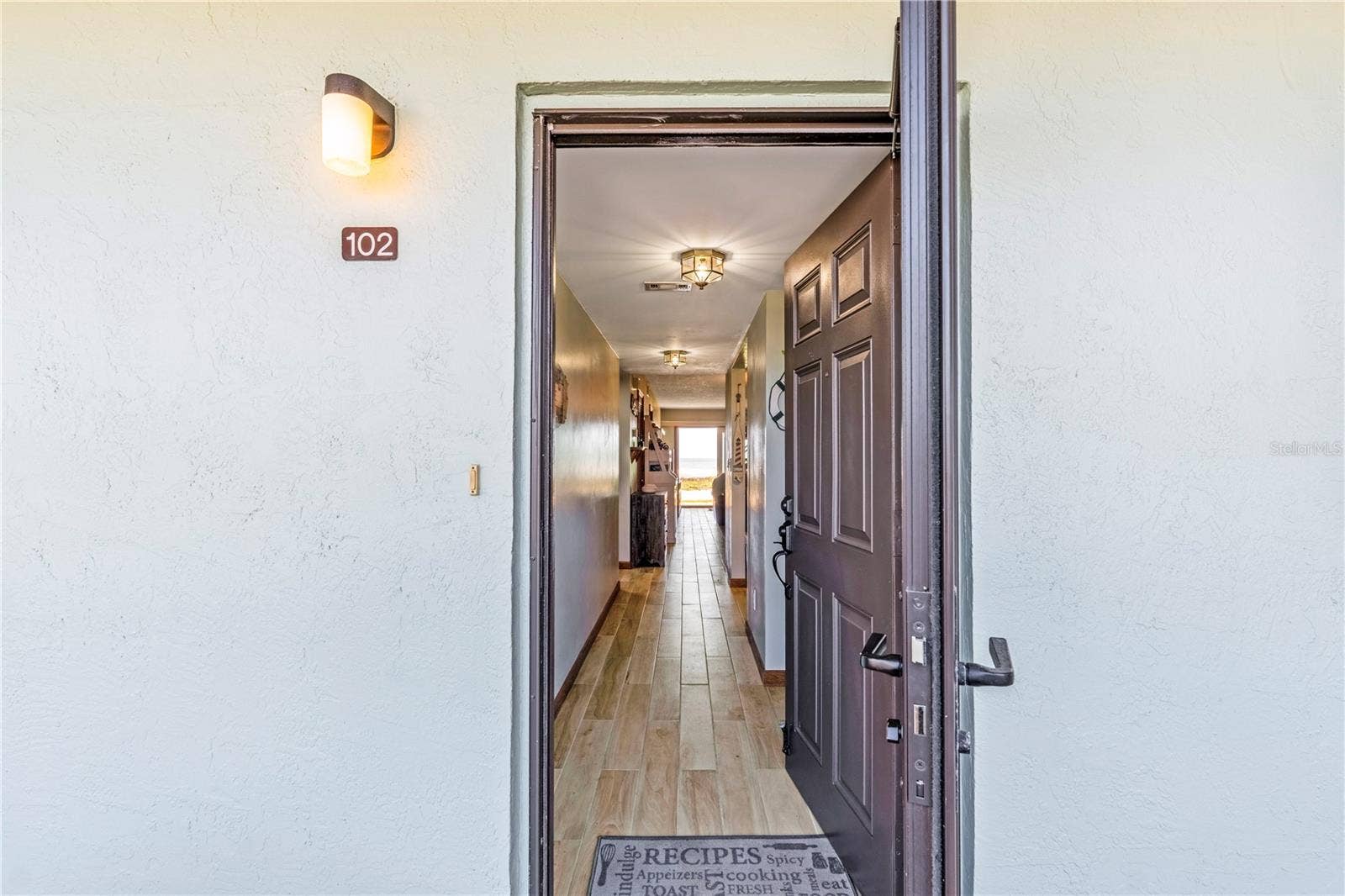 2222 OCEAN SHORE BOULEVARD, #102B, Ormond Beach, FL 32176 2222 OCEAN SHORE BOULEVARD, #102B, Ormond Beach, FL 32176