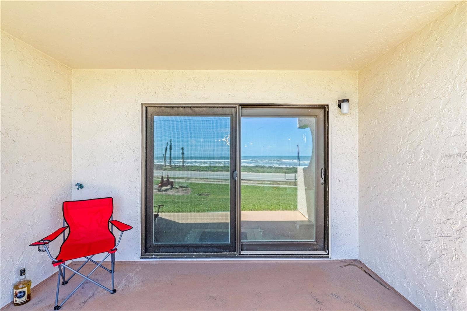 2222 OCEAN SHORE BOULEVARD, #102B, Ormond Beach, FL 32176 2222 OCEAN SHORE BOULEVARD, #102B, Ormond Beach, FL 32176
