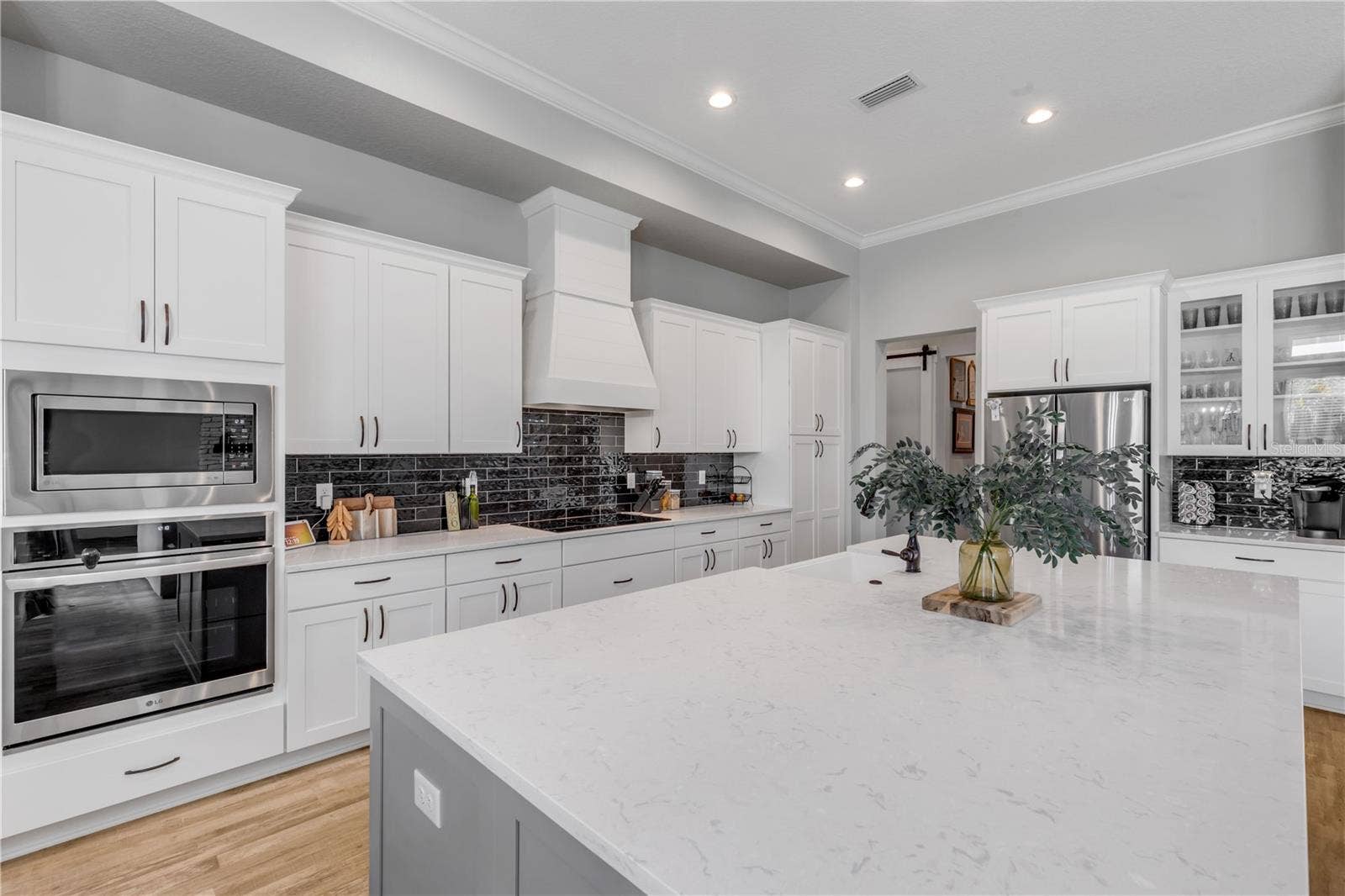 3055 ISOLA BELLA BOULEVARD, Mount Dora, FL 32757 3055 ISOLA BELLA BOULEVARD, Mount Dora, FL 32757